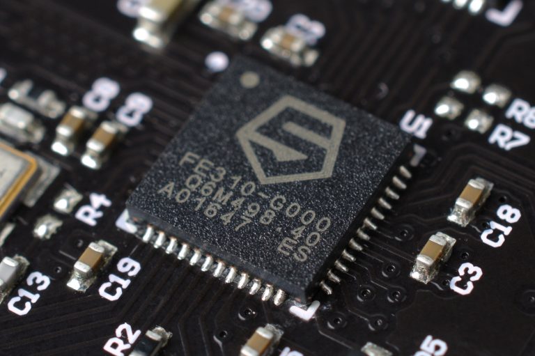 SiFive Freedom E310 processor